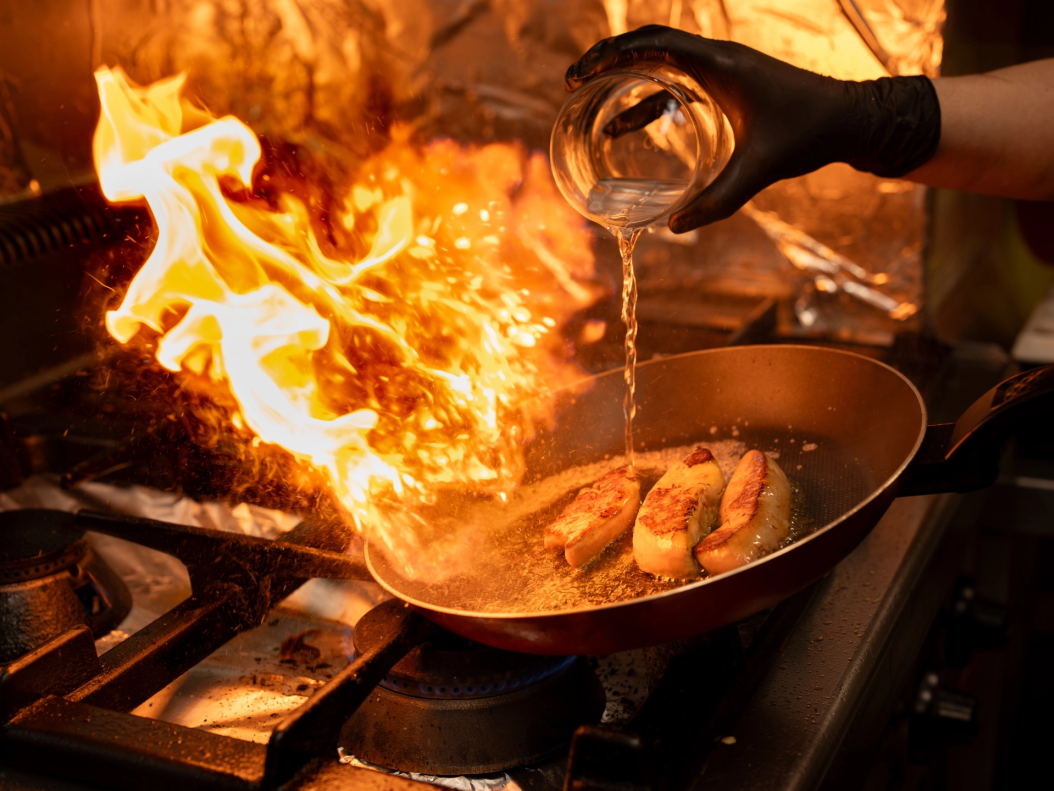 Ресторант Bella Vista Panoramic Lounge в Гранд Хотел Велико Търново