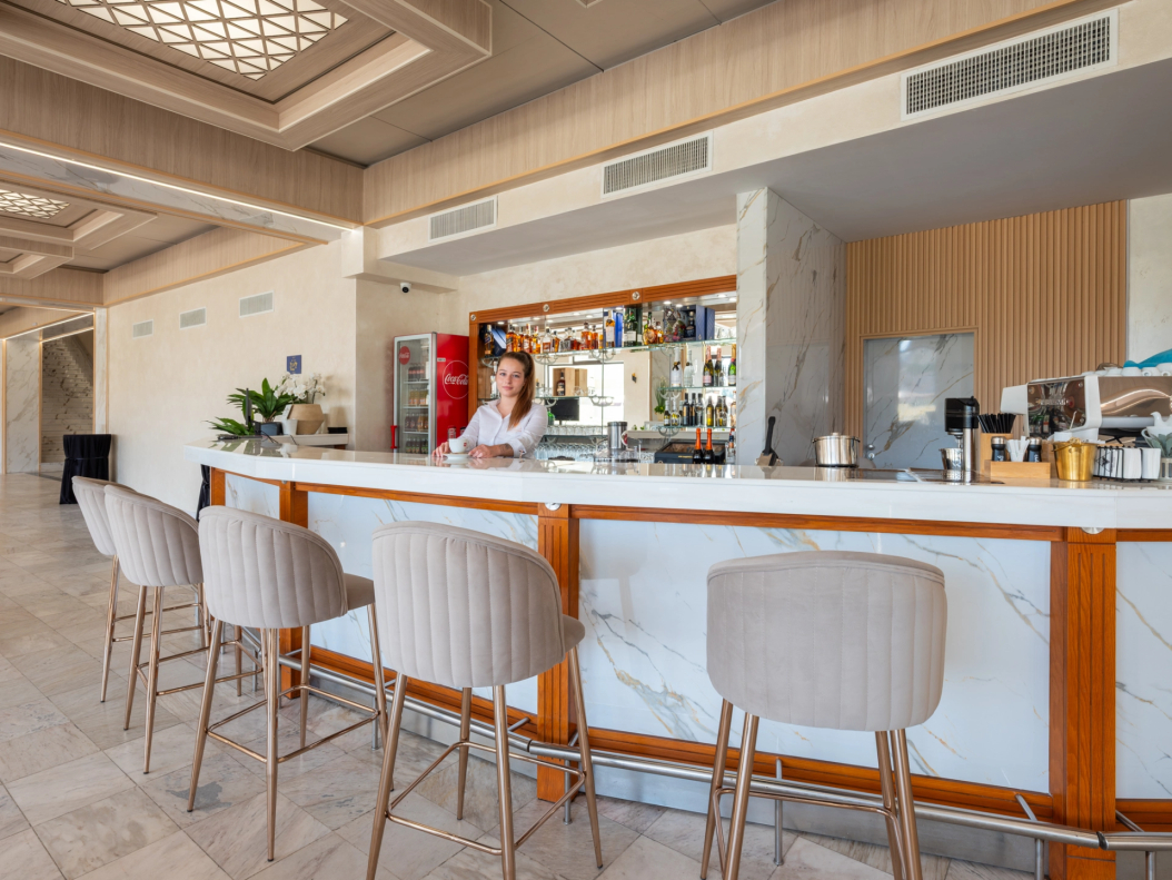 Лоби бар - Гранд Хотел Велико Търново