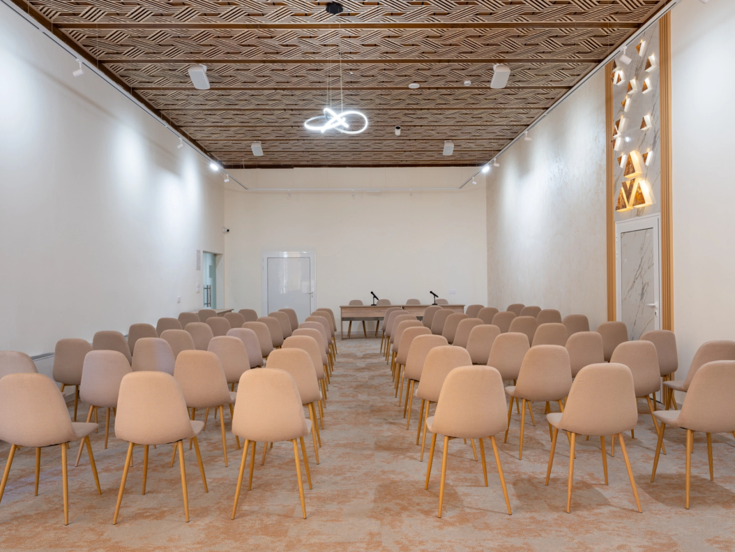 Зала Преслав